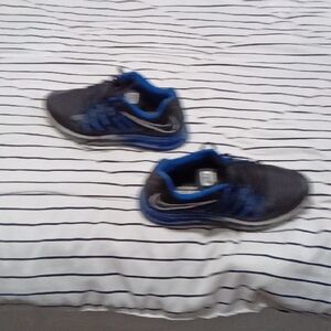Nike Air Max 2015 Mens Black and Blue Low-Top Sneakers